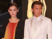金像獎頒獎典禮現(xiàn)場 謝霆鋒、張家輝夫婦秀恩愛